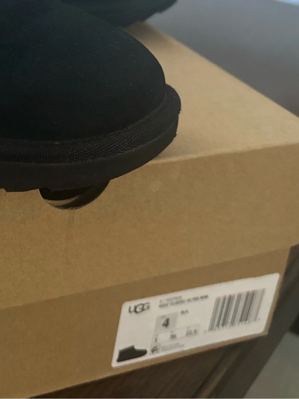 UGG their super